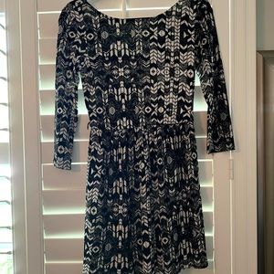 Lily Rose B&W Knee Length Dress